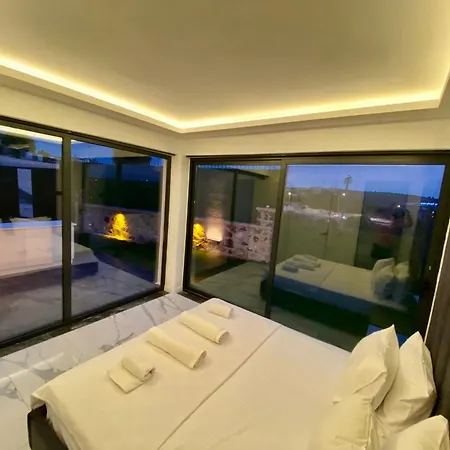 Costa Linn Premium Szálloda *